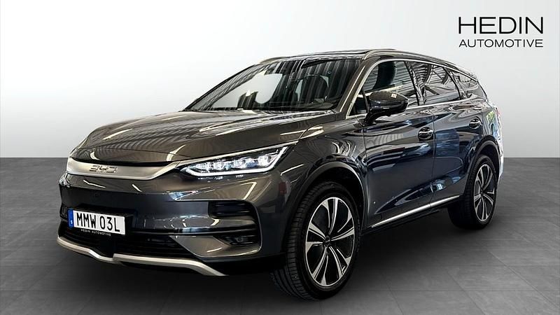 Grå (grey) Begagnad 2024 BYD Tang SUV | 699 900 kr - Bild 1/4