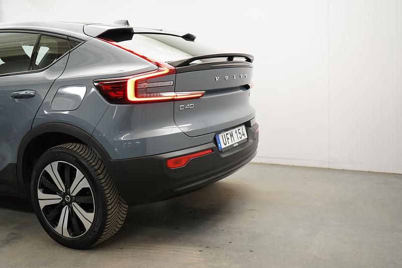 Begagnad Volvo C40 Core 172 kW (234 HK) 2022 Grå SUV