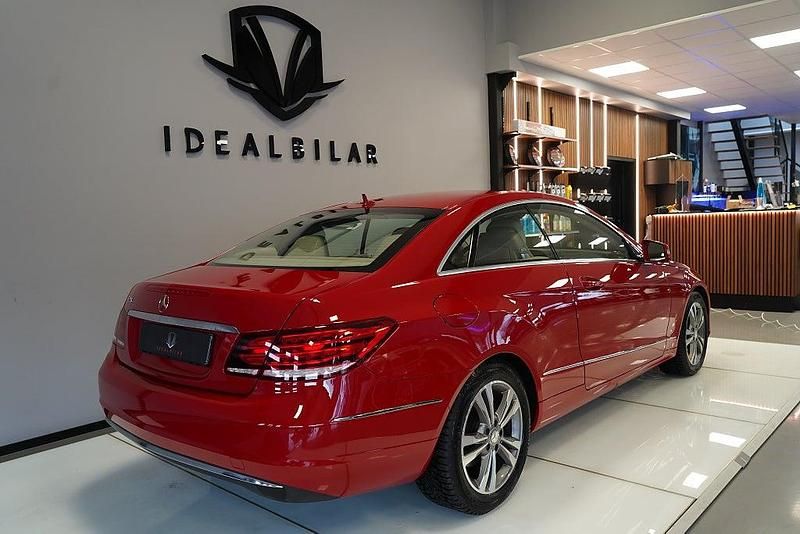 Begagnad Mercedes E250 211 HK (155 kW) 2016 Röd Sportkupé