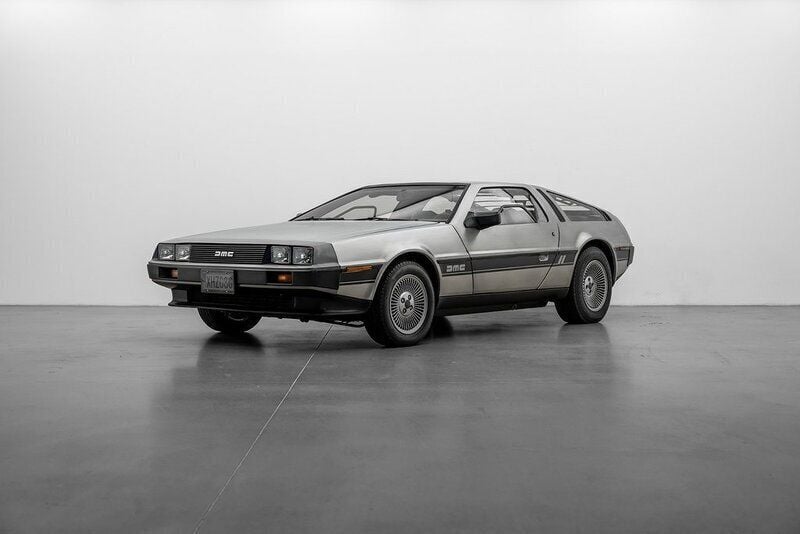 Grå Begagnad 1981 De Lorean DMC-12 Sportkupé | 849 000 kr - Bild 1/4