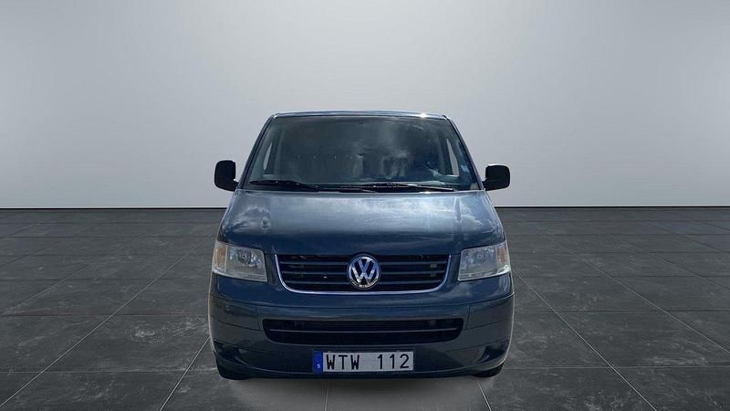 Mörkgrå (grå) Begagnad 2005 VW T5 Van | 69 900 kr (Marknadspris) - Bild 1/4