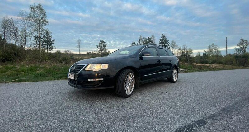 Svart Begagnad 2007 VW Passat Kombi | 20 500 kr (Superpris) - Bild 1/4