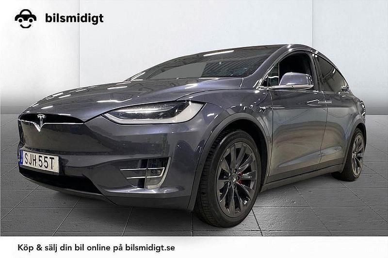 Grå Begagnad 2019 Tesla Model X SUV | 519 900 kr (Marknadspris) - Bild 1/3
