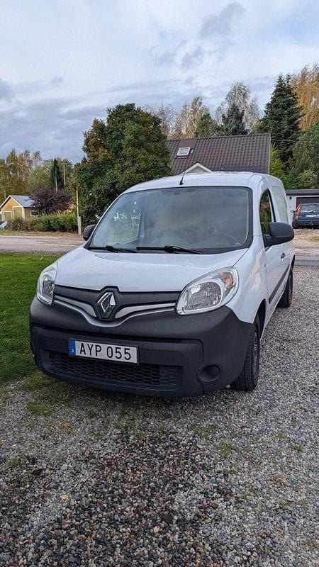 Vit Begagnad 2016 Renault Kangoo Minibuss | 44 000 kr (Superpris) - Bild 1/4