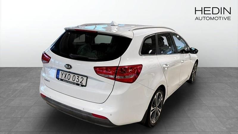 Begagnad Kia Ceed Sportswagon 135 HK (99 kW) 2017 Vit Kombi