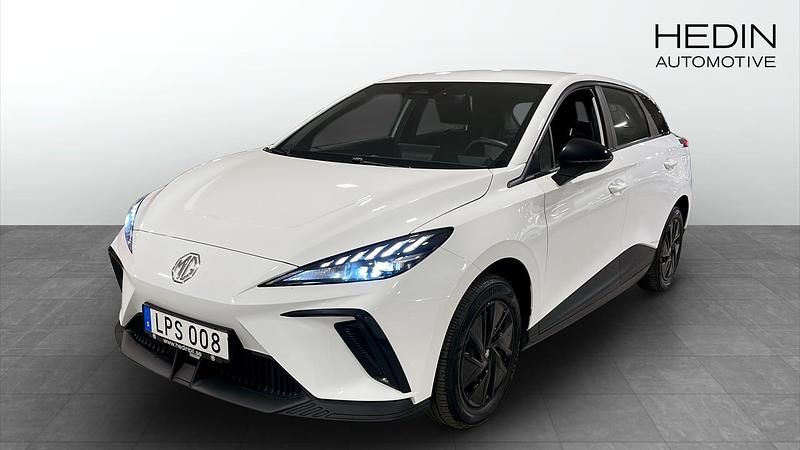 Vit Begagnad 2023 MG MG4 EV Halvkombi | 239 900 kr (Marknadspris) - Bild 1/4
