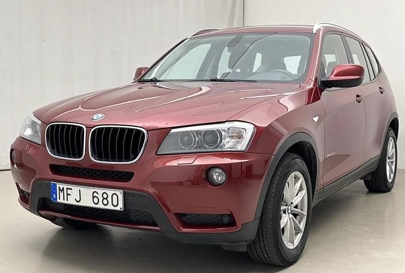 Röd Begagnad 2012 BMW X3 SUV | 86 000 kr (Marknadspris) - Bild 1/4