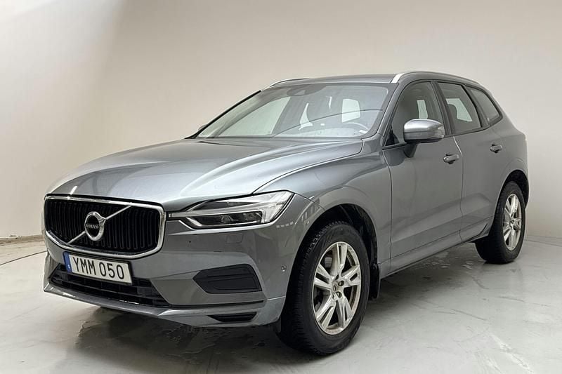 Grå Begagnad 2019 Volvo XC60 Momentum SUV | 319 000 kr (Bra pris) - Bild 1/4