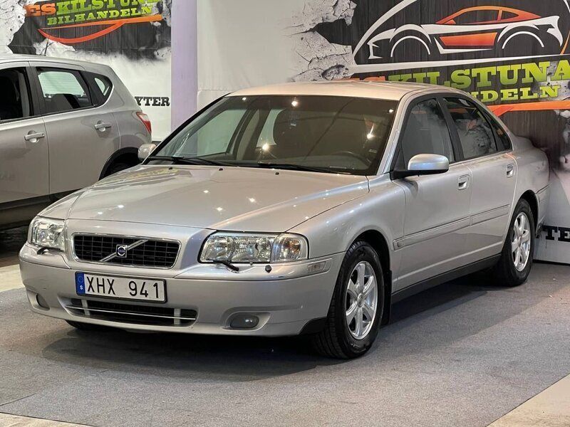 Ljusgrå Begagnad 2005 Volvo S80 Sedan | 54 900 kr - Bild 1/4