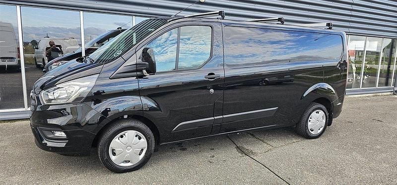 Svart Begagnad 2022 Ford Transit Custom Van | 299 000 kr (Lite dyr) - Bild 1/4
