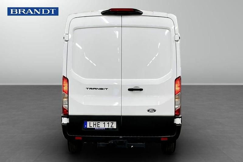 Begagnad Ford Transit Trend 167 HK (122 kW) 2024 Vit Pickup