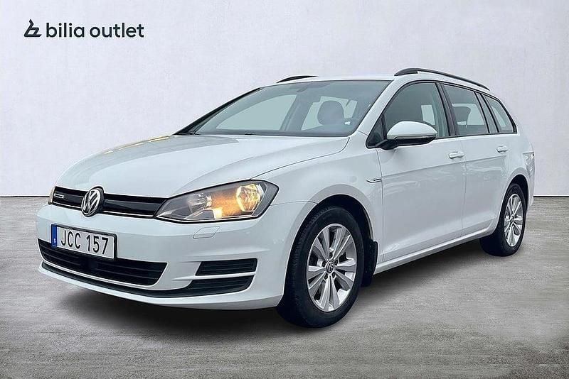 Vit Begagnad 2015 VW Golf VII Kombi | 84 900 kr (Superpris) - Bild 1/3