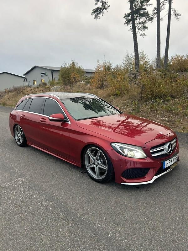 Begagnad 2015 Mercedes C250 AMG line Kombi | 159 000 kr (Marknadspris) - Bild 1/4