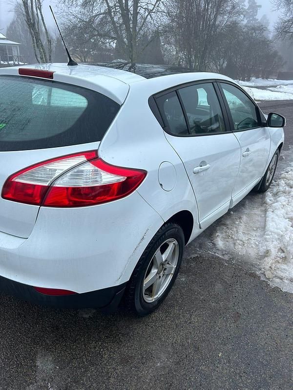 Begagnad Renault Mégane III 110 HK (80 kW) 2012