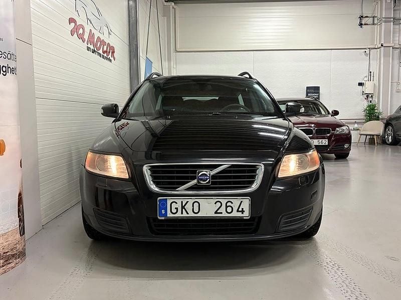 Begagnad Volvo V50 125 HK (91 kW) 2007 Svart Kombi