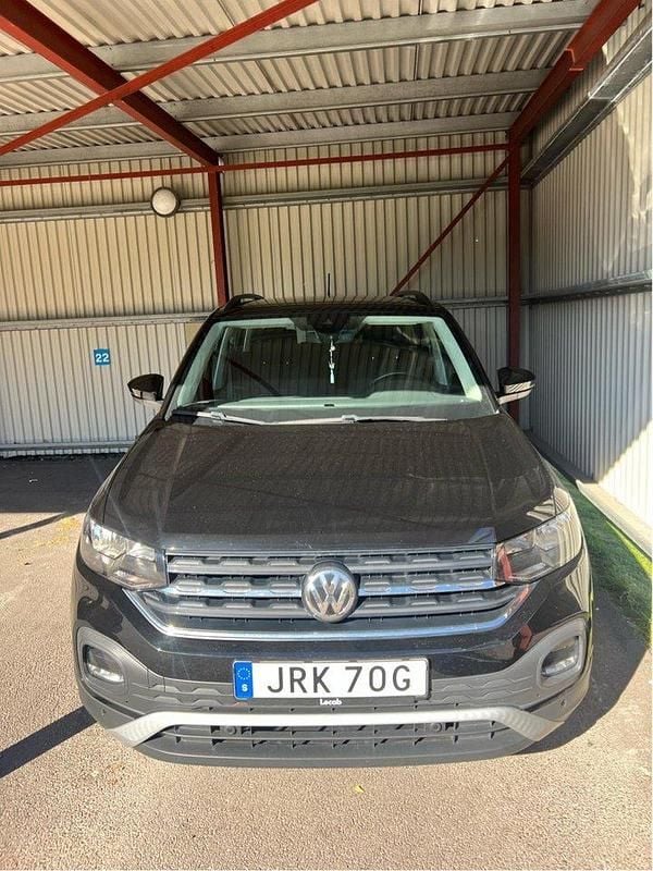 Svart Begagnad 2020 VW T-Cross SUV | 150 000 kr (Bra pris) - Bild 1/4