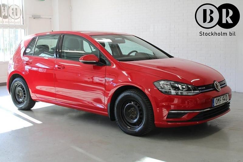 Begagnad VW Golf VII 131 HK (96 kW) 2019 Vit