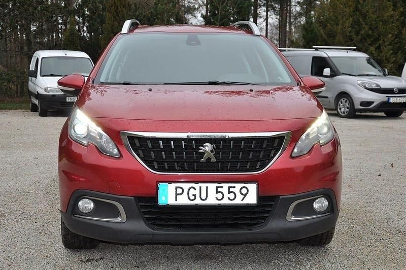 Begagnad Peugeot 2008 82 HK (60 kW) 2017 Röd SUV