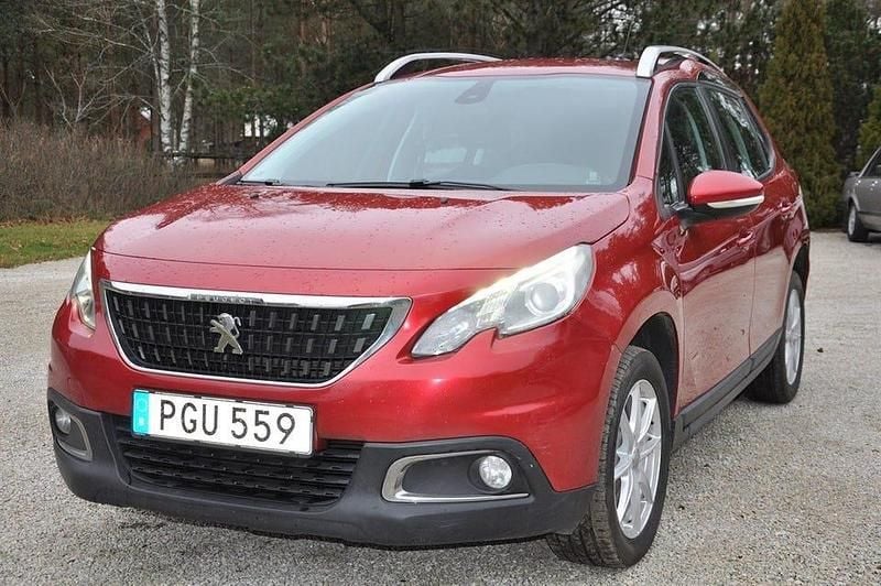 Begagnad Peugeot 2008 82 HK (60 kW) 2017 Röd SUV