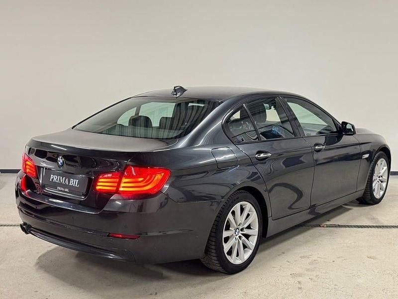 Begagnad BMW 525 204 HK (150 kW) 2010 Mörkgrå Sedan