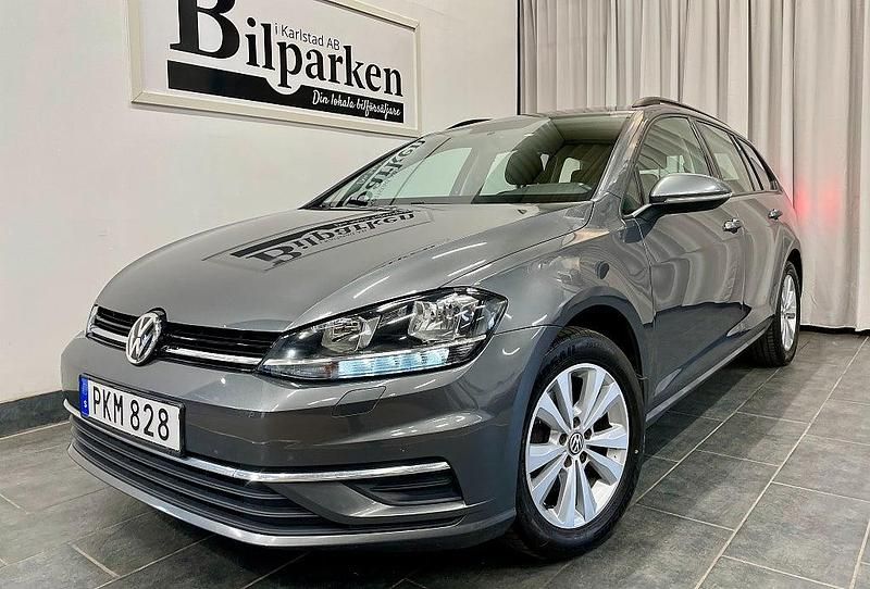 Mörkgrå Begagnad 2017 VW Golf VII Kombi | 159 900 kr (Marknadspris) - Bild 1/3
