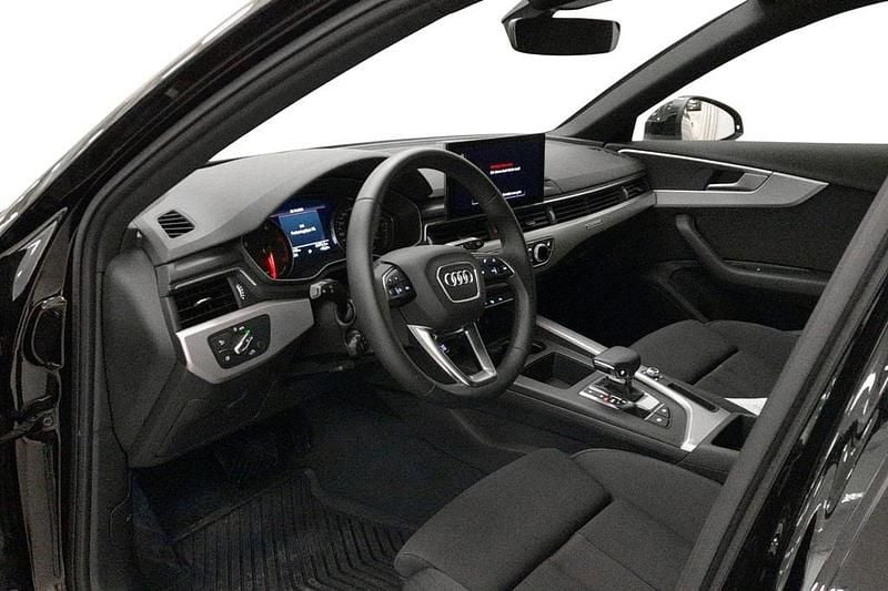 Begagnad Audi A4 Allroad Comfort 207 HK (152 kW) 2024 Svart Kombi