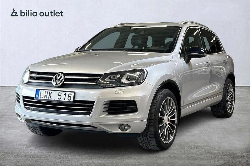 Silver Begagnad 2011 VW Touareg SUV | 109 900 kr (Marknadspris) - Bild 1/4