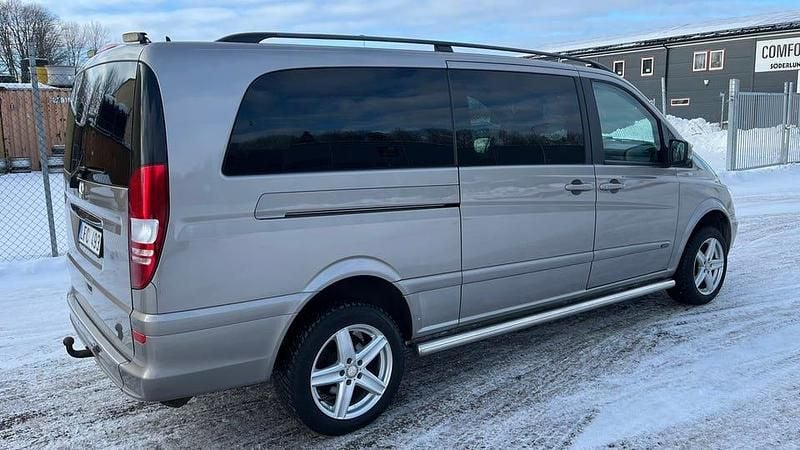 Begagnad Mercedes Viano 163 HK (119 kW) 2011 Minibuss