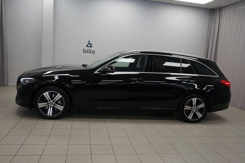 Begagnad Mercedes C300 317 HK (233 kW) 2023 Svart