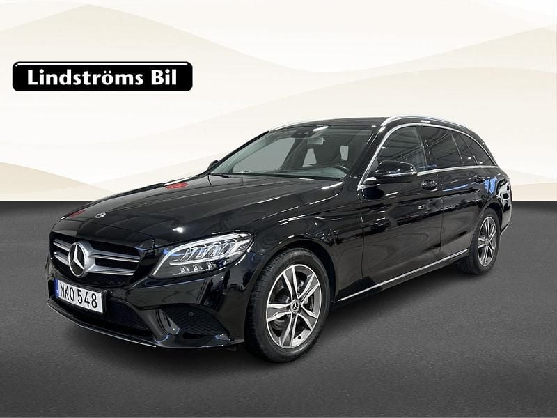 Svart Begagnad 2019 Mercedes C200 Edition Kombi | 224 900 kr (Bra pris) - Bild 1/3
