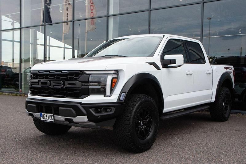 Grön Ny 2025 Ford F-150 Raptor Pickup | 1 498 750 kr - Bild 1/4