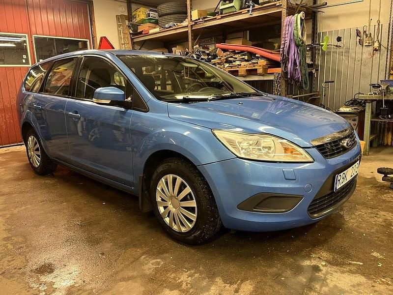 Begagnad 2008 Ford Focus Trend Kombi | 28 500 kr (Marknadspris) - Bild 1/4