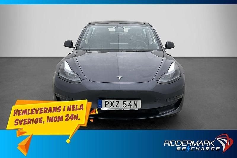 Begagnad Tesla Model 3 Performance 461 kW (627 HK) 2023 Grå Sedan