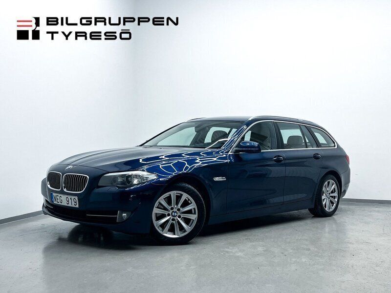 Blå Begagnad 2013 BMW 520 Kombi | 129 900 kr (Bra pris) - Bild 1/4