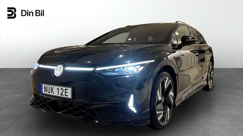 Svart Begagnad 2024 VW ID.7 GTX Sedan | 629 900 kr (Dyr) - Bild 1/4