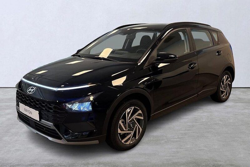Svart Begagnad 2024 Hyundai Bayon Essential SUV | 239 900 kr (Marknadspris) - Bild 1/4