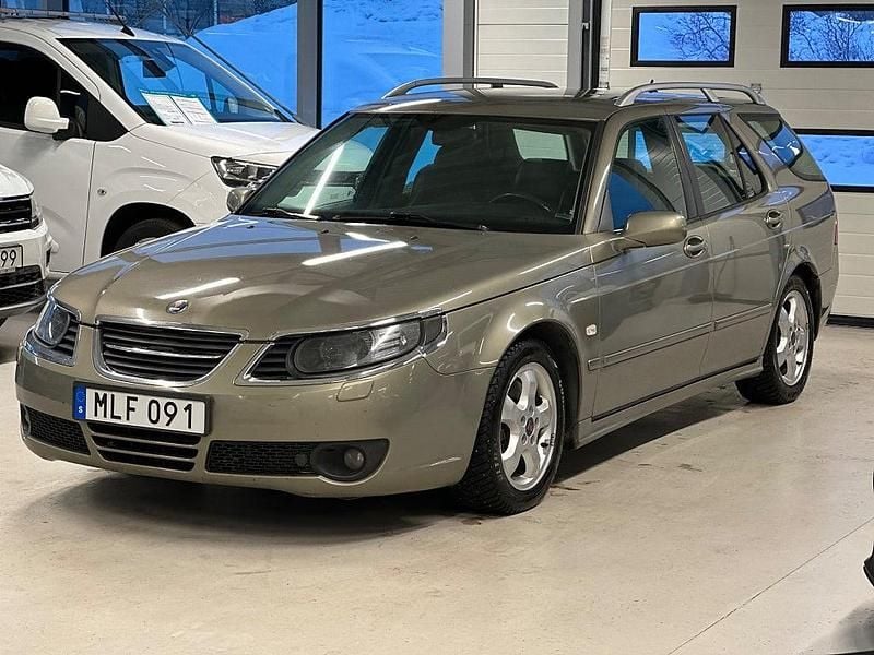 Begagnad Saab 9-5 Vector 185 HK (136 kW) 2007 Grön Kombi