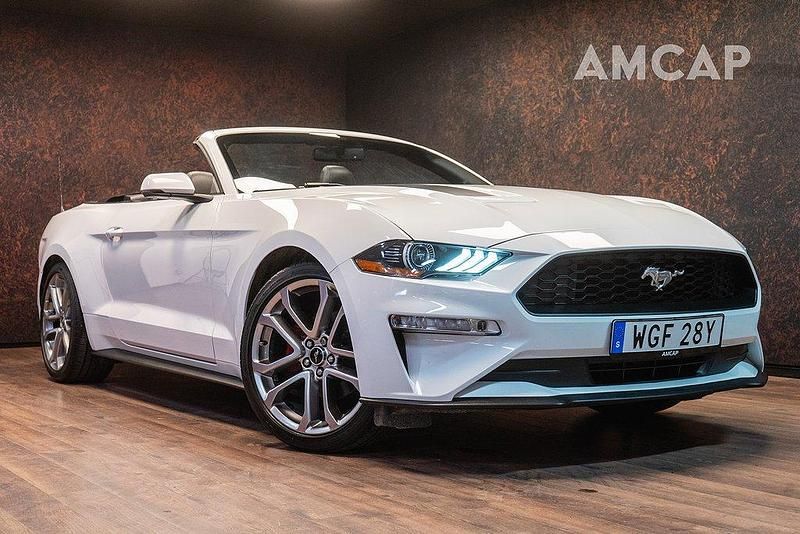 Grå Begagnad 2018 Ford Mustang Convertible Cab | 379 500 kr - Bild 1/4