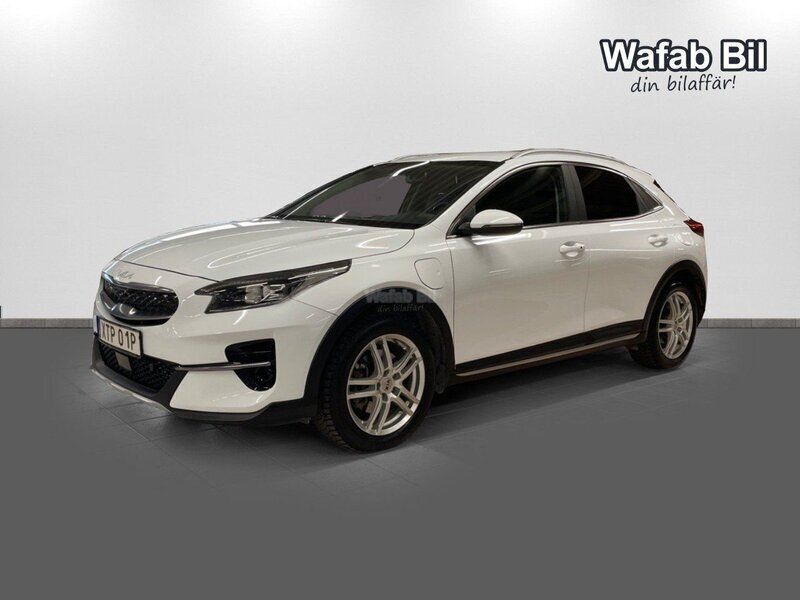 Vit Begagnad 2022 Kia XCeed Advance SUV | 249 900 kr (Lite dyr) - Bild 1/4