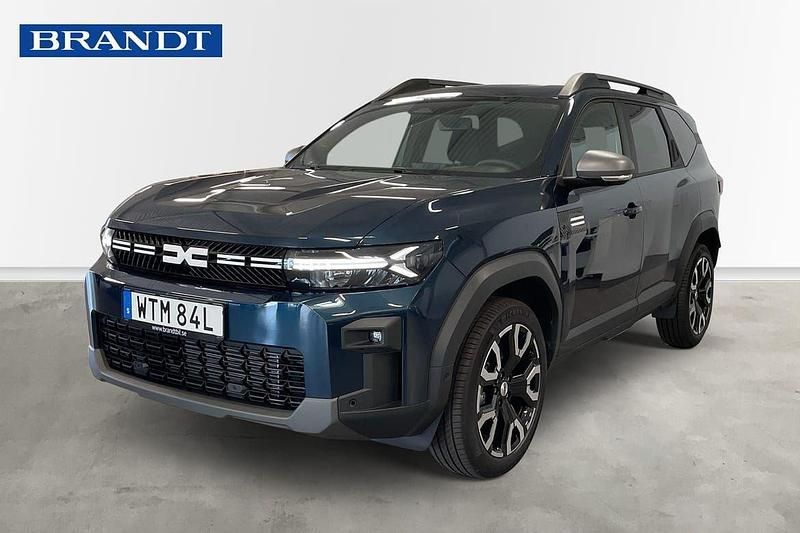 Blå Ny 2025 Dacia Bigster Journey SUV | 379 900 kr (Marknadspris) - Bild 1/4