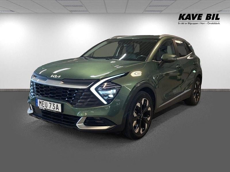 Grön Begagnad 2022 Kia Sportage Advance SUV | 379 900 kr (Marknadspris) - Bild 1/4