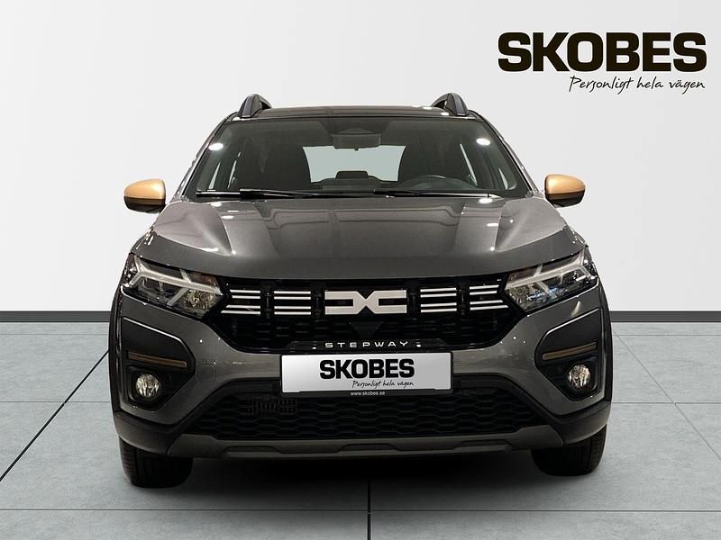 Begagnad Dacia Sandero Extreme 91 HK (66 kW) 2025 Grå SUV