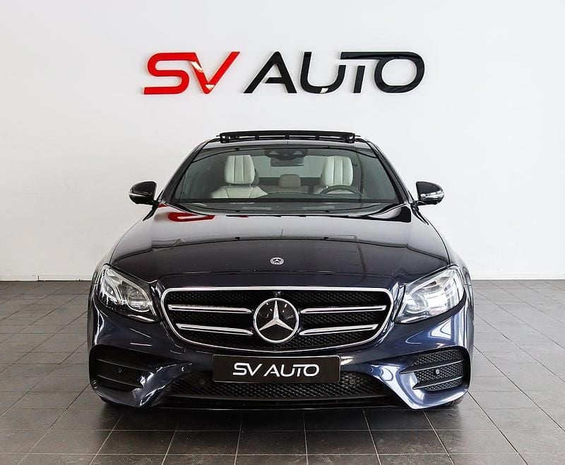 Begagnad Mercedes E300 AMG 306 HK (225 kW) 2020 Mörkblå Sedan