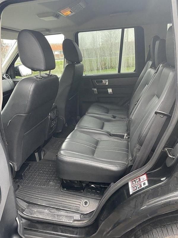 Begagnad Land Rover Discovery 4 HSE 211 HK (155 kW) 2013 Svart SUV