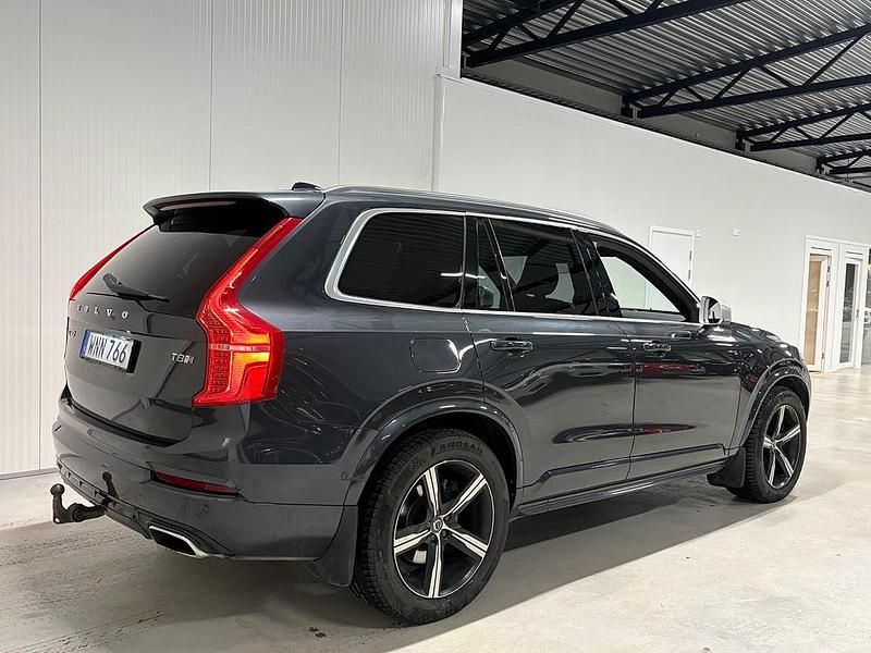 Begagnad Volvo XC90 R-Design 320 HK (235 kW) 2016 Grå SUV