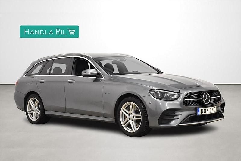 Begagnad Mercedes E300 2021 Grå
