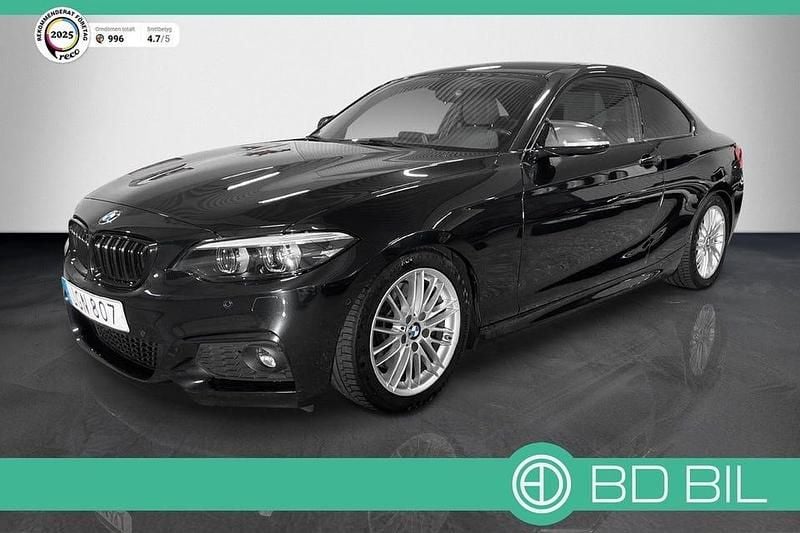 Svart Begagnad 2018 BMW 230 M Sport Sportkupé | 279 900 kr - Bild 1/4