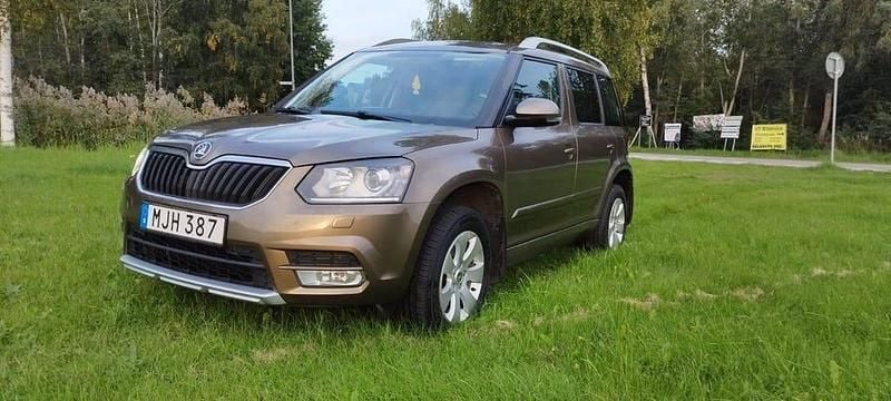 Brun Begagnad 2014 Skoda Yeti SUV | 85 000 kr (Marknadspris) - Bild 1/4