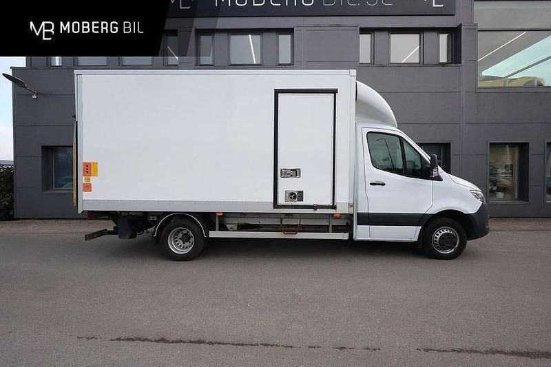 Begagnad Mercedes Sprinter 164 HK (120 kW) 2021 Ljusblå Van