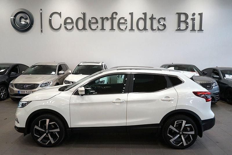 Vit Begagnad 2017 Nissan Qashqai 360º SUV | 179 900 kr (Lite dyr) - Bild 1/4